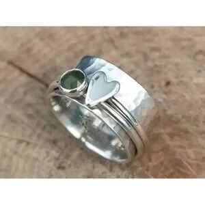 New 925 Silver Plated Emerald Heart Stone Ring Size 8